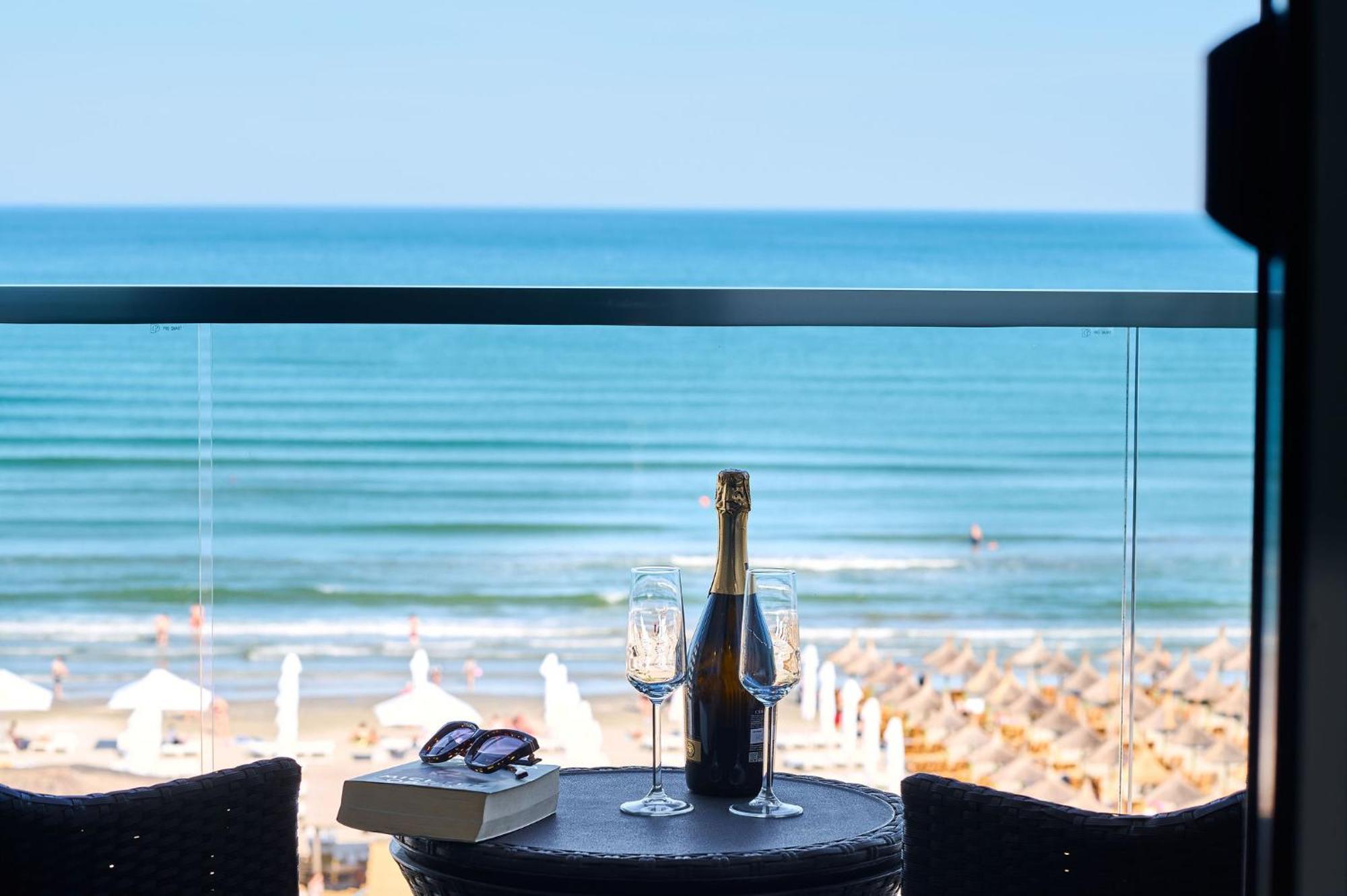 Alma Apartment In Infinity Beach Resort - Parking Мамая Екстериор снимка